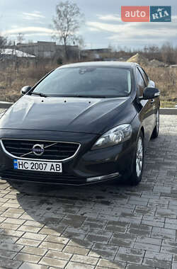 Хэтчбек Volvo V40 2013 в 