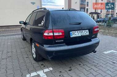 Універсал Volvo V40 2000 в 