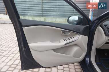 Хетчбек Volvo V40 2013 в Львові