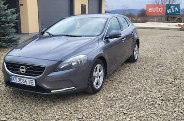 Хетчбек Volvo V40 2012 в Коломиї