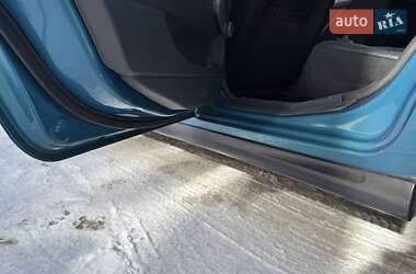 Универсал Volvo V40 2001 в 