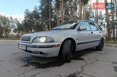 Универсал Volvo V40 1998 в 