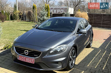 Хэтчбек Volvo V40 2013 в 