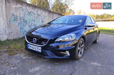 Хэтчбек Volvo V40 2013 в 