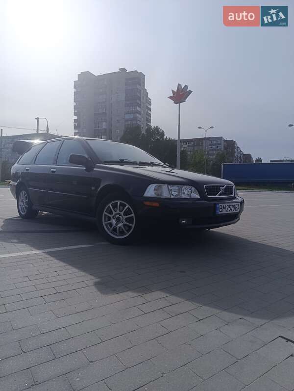 Универсал Volvo V40 2003 в Сумах