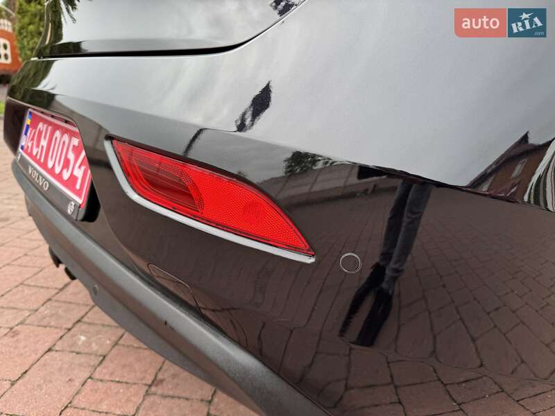 Хетчбек Volvo V40 2013 в Стрию