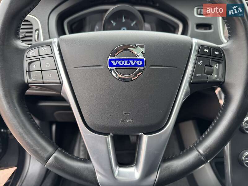 Хетчбек Volvo V40 2013 в Стрию