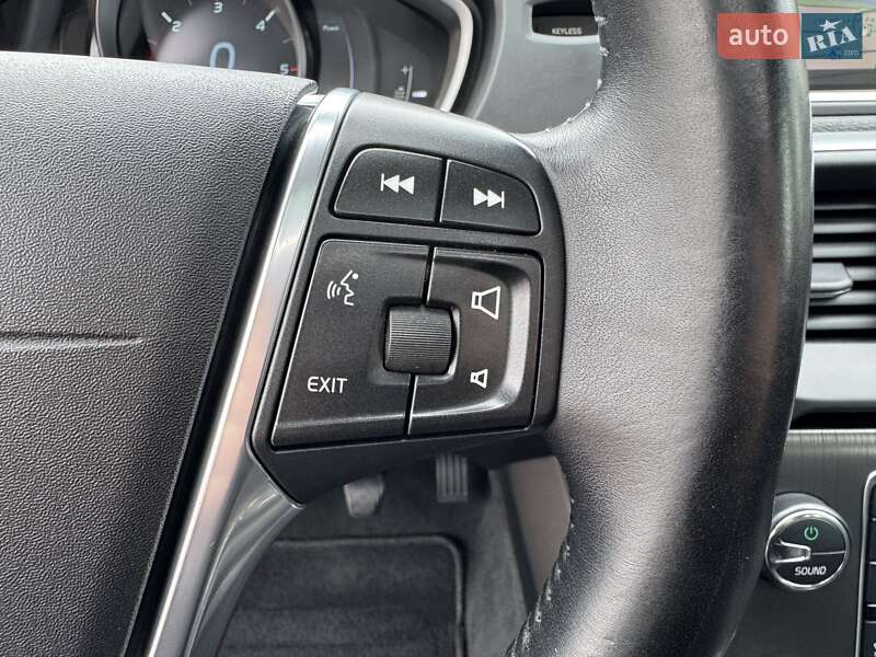 Хетчбек Volvo V40 2013 в Стрию