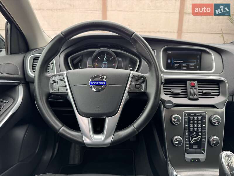 Хетчбек Volvo V40 2013 в Стрию