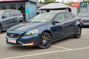 Volvo V40 2012