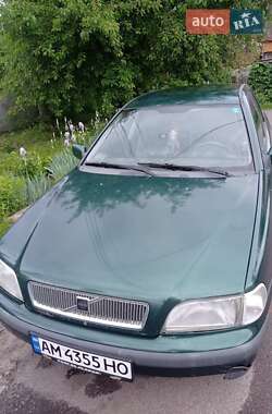 Универсал Volvo V40 1997 в 