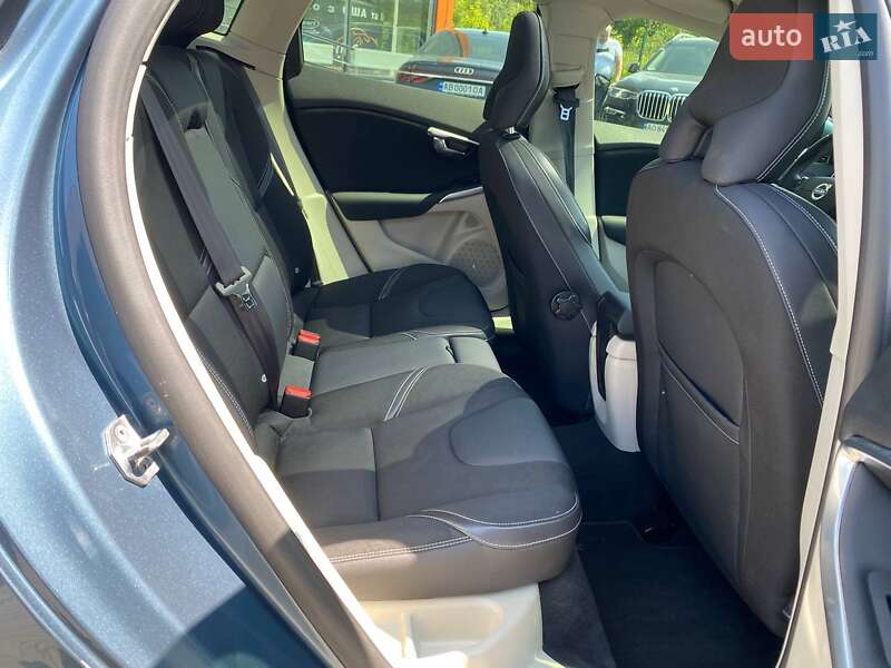 Хэтчбек Volvo V40 2013 в Львове фото 23 Хэтчбек Volvo V40 2013 в Львове