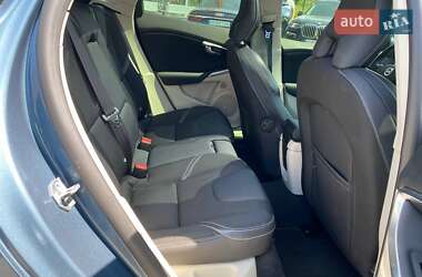 Хэтчбек Volvo V40 2013 в 