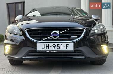 Хэтчбек Volvo V40 2013 в 