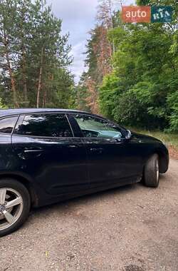 Хэтчбек Volvo V40 2014 в 
