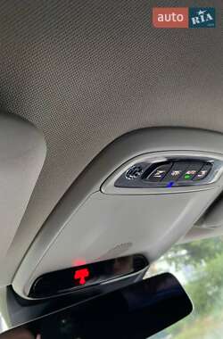 Хэтчбек Volvo V40 2014 в 