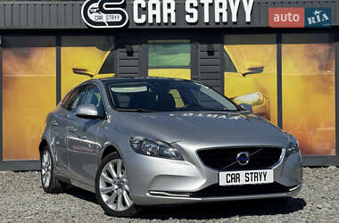 Хэтчбек Volvo V40 2013 в Стрые