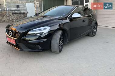 Volvo V40 2019 Volvo V40 2019