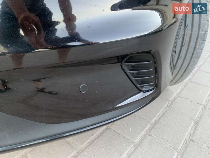 Хетчбек Volvo V40 2019 в Бродах
