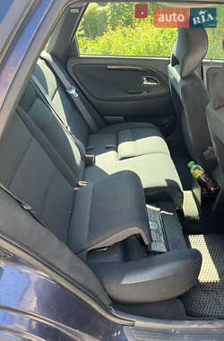 Универсал Volvo V40 2000 в 