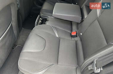 Хэтчбек Volvo V40 2014 в 