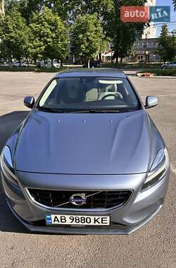 Хэтчбек Volvo V40 2017 в Виннице