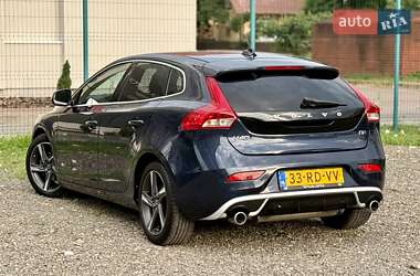 Хэтчбек Volvo V40 2014 в 