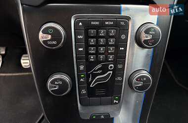 Хэтчбек Volvo V40 2014 в 