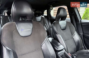 Хэтчбек Volvo V40 2013 в 