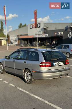 Универсал Volvo V40 2002 в 