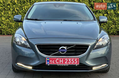 Хэтчбек Volvo V40 2014 в 