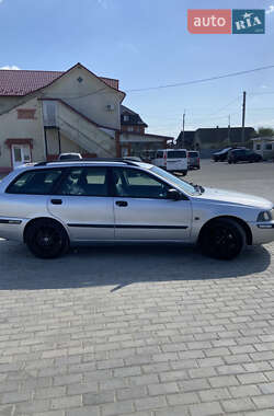 Универсал Volvo V40 2003 в 