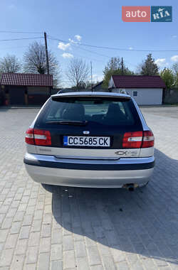 Универсал Volvo V40 2003 в 