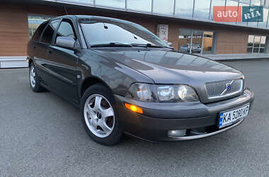 Універсал Volvo V40 2001 в Києві