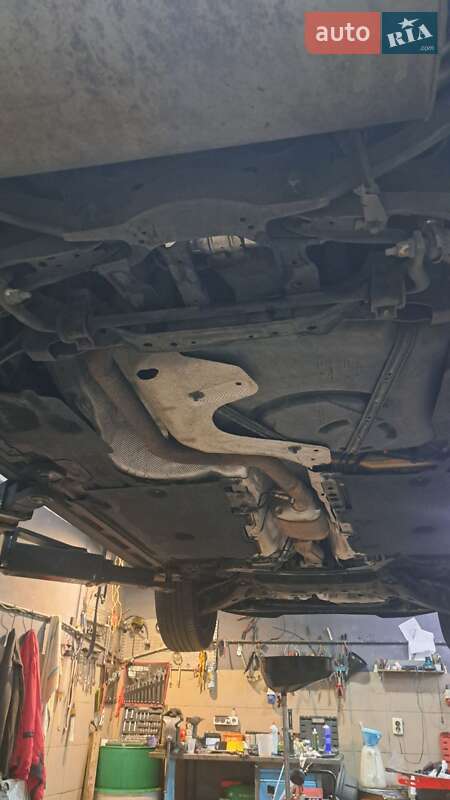 Хэтчбек Volvo V40 2019 в Киеве фото 44 Хэтчбек Volvo V40 2019 в Киеве