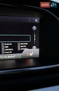Хэтчбек Volvo V40 2014 в 