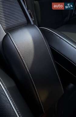 Хэтчбек Volvo V40 2014 в 