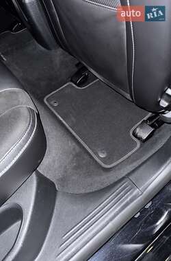 Хэтчбек Volvo V40 2014 в 