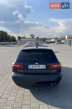 Універсал Volvo V40 2003 в 