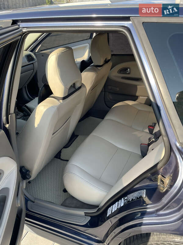 Универсал Volvo V40 2003 в Черкассах