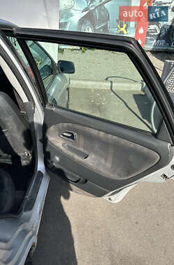 Универсал Volvo V40 1998 в 