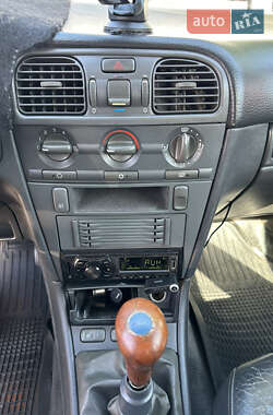 Универсал Volvo V40 1998 в 