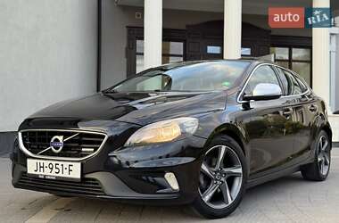 Хэтчбек Volvo V40 2014 в 