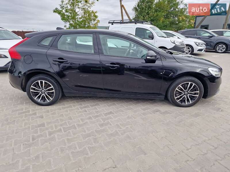 Хетчбек Volvo V40 2018 в Вінниці
