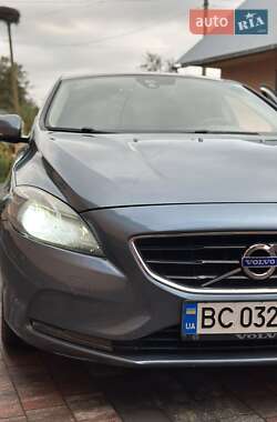 Хетчбек Volvo V40 2012 в Миколаєві