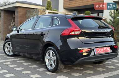Хэтчбек Volvo V40 2014 в 