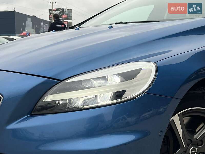 Хэтчбек Volvo V40 2017 в Львове фото 7 Хэтчбек Volvo V40 2017 в Львове