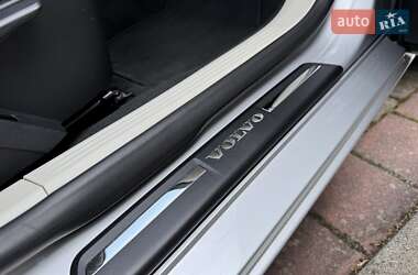 Хэтчбек Volvo V40 2013 в 