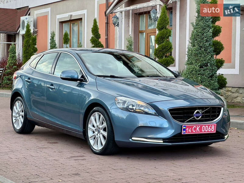 Хэтчбек Volvo V40 2013 в Стрые