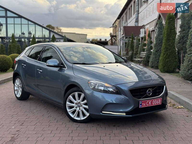 Хэтчбек Volvo V40 2013 в Стрые